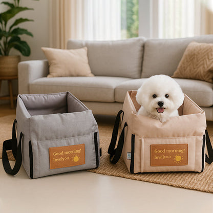 sac de transport pour chien dans salon